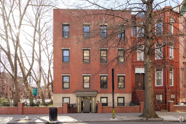 Building Photo - 473 Jersey Ave