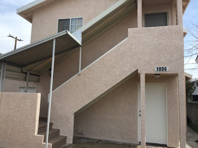 Foto del edificio - 1806 S 3rd St