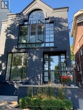 Building Photo - 734 Huron St