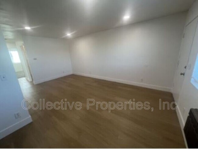 Foto del edificio - 3965 Logan Ave