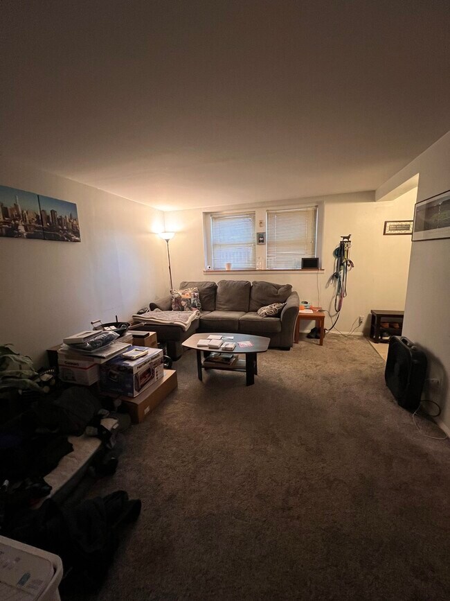 Foto del edificio - 3433 N Oakley Ave