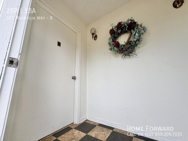 Building Photo - 107 Magnolia Way