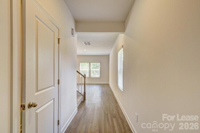 Building Photo - 5047 Poplin Vly