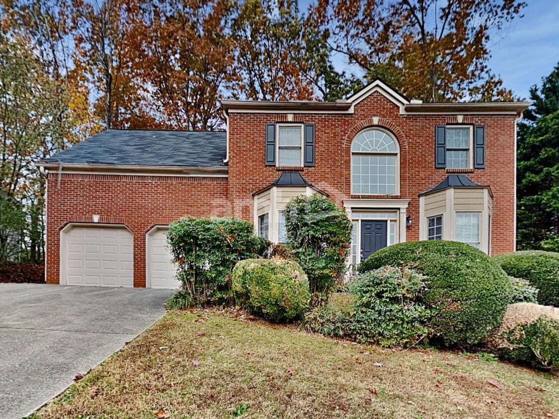 Primary Photo - 1813 Cobblewood Trail