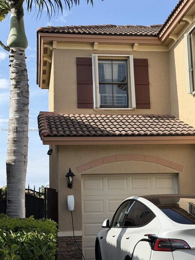 Building Photo - 11339 SW 243 Terrace
