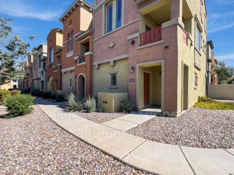 2402 E 5th St Unit 1432, Tempe, AZ 85281 Condo for Rent in Tempe, AZ