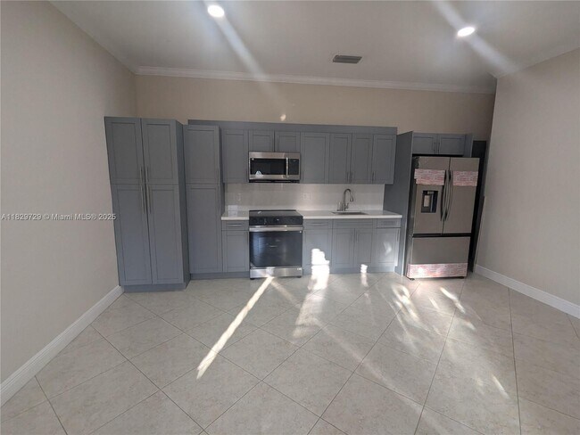 Foto del edificio - 14967 NW 91st Ct