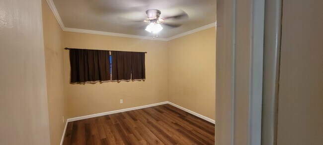 Building Photo - 2693 E Silk Oak Dr
