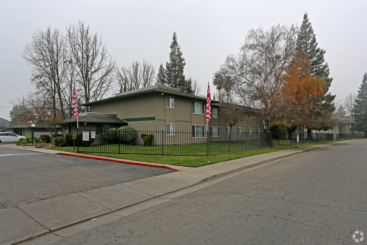 Foto del edificio - Granite Ridge Apartments