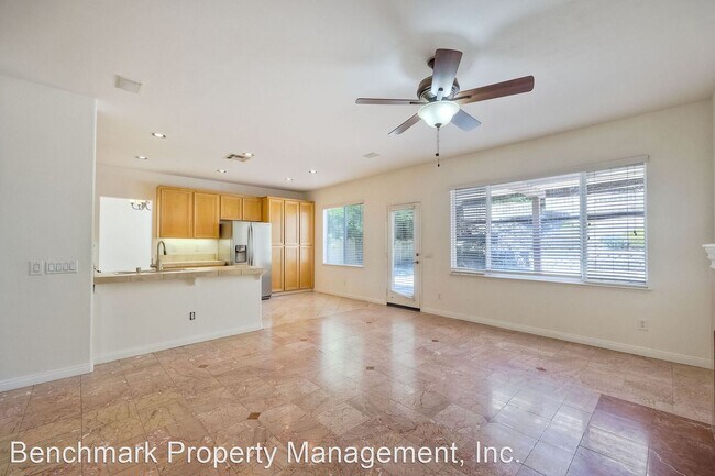 Building Photo - 3 br, 2.5 bath House - 746 Camino Magnifico