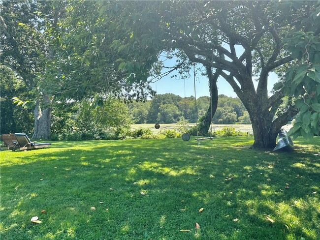 Building Photo - 296 Moonstone Beach Rd