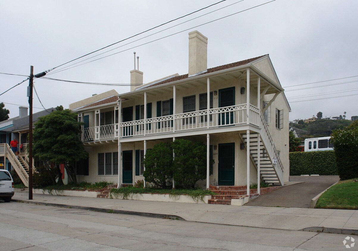 60196025 La Jolla Hermosa Ave, La Jolla, CA 92037 Apartments in La