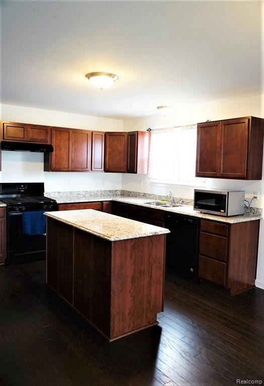 Foto del edificio - 4287 Cloverlane Dr