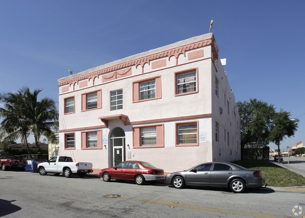 Foto del edificio - 104 SW 20th Ave