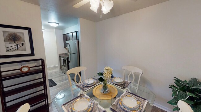 Building Photo - 1621 Congress Ave