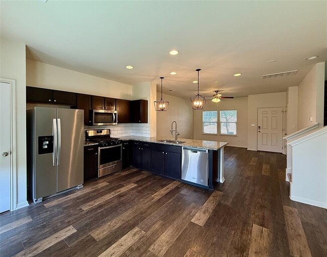 Building Photo - 4709 Giordano Dr