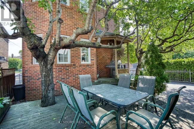 Building Photo - 34 Rusholme Dr