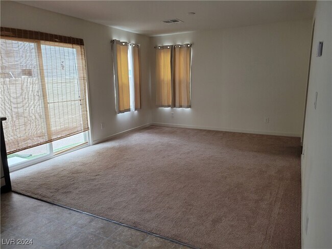 Building Photo - 3659 Via Alamo Ave