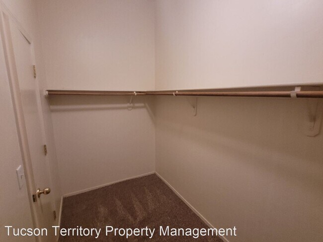 Building Photo - 3 br, 2 bath House - 2188 S. Saint Stephen...
