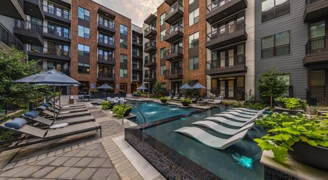 Building Photo - The Register