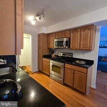 Building Photo - 3336 Spring Ln