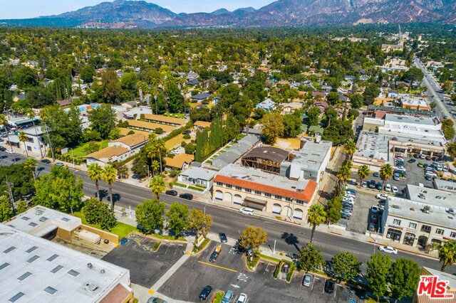 Aerial view - 835 E Washington Blvd