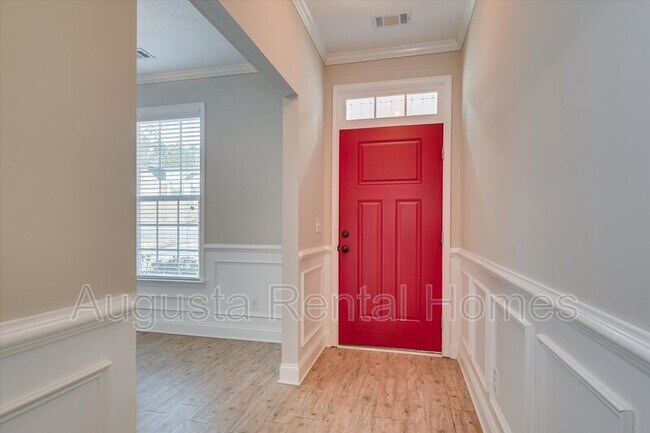 Building Photo - 122 Oliver Hardy Ct
