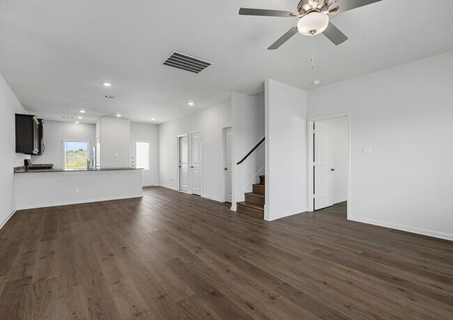 Foto del edificio - 940 Cawthorne Trl
