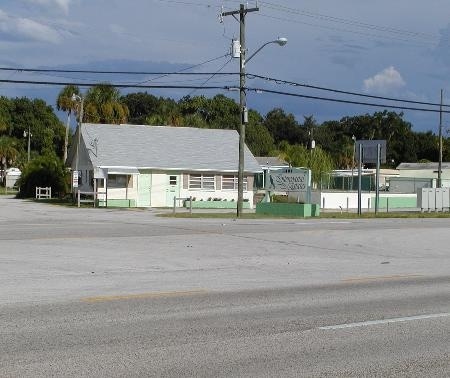 Building Photo - Intercoastal Estates