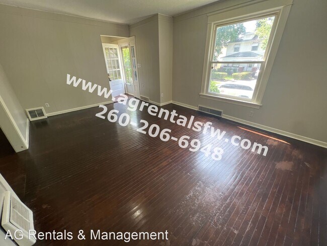 Building Photo - 4 br, 1.5 bath House - 3113 Webster St