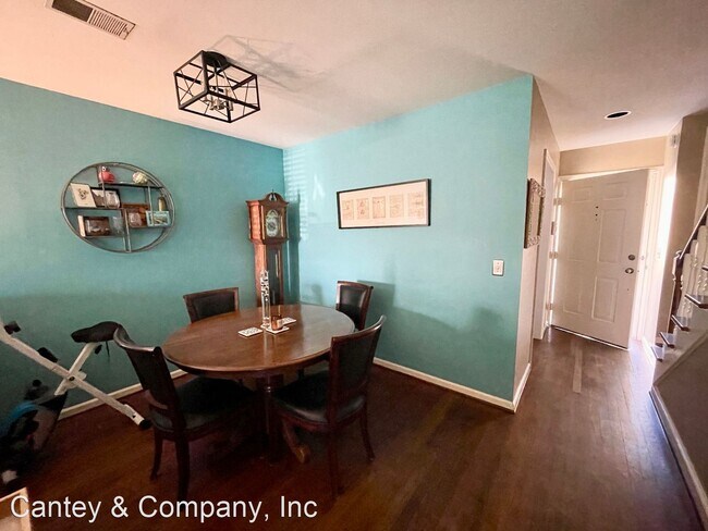 Foto del edificio - 2 br, 1.5 bath House - 1310 Brennen Rd #7