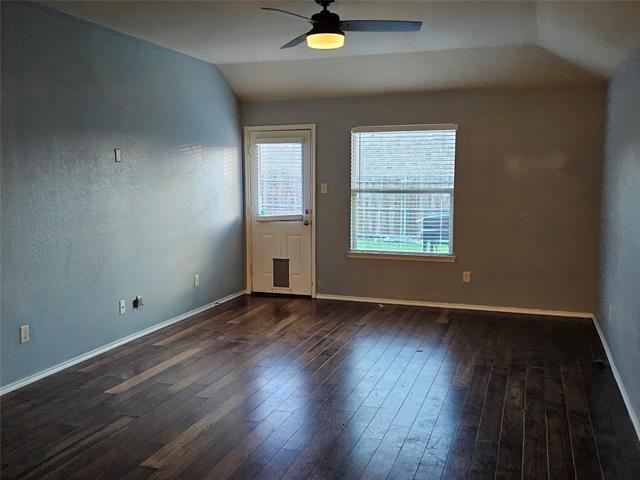 Building Photo - 3213 Elam Dr