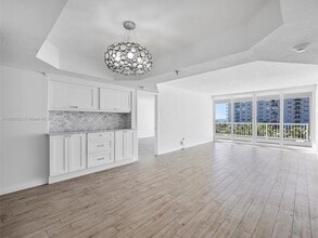 Building Photo - 9341 Collins Ave