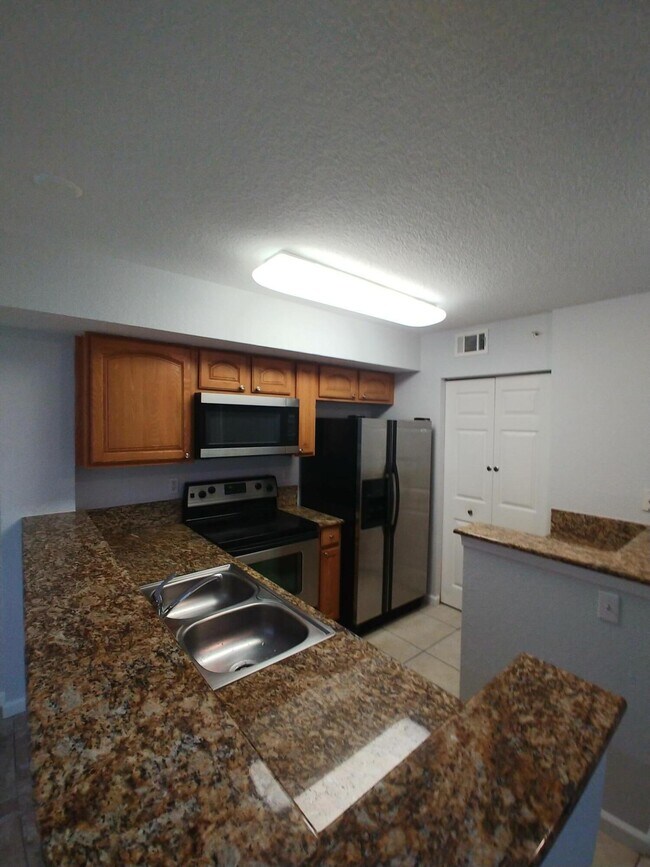 Foto del edificio - 231 SW Palm Dr