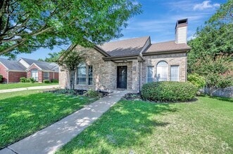 Building Photo - 43 Alamosa Dr