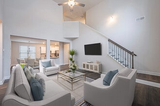 Building Photo - Tricon Magnolia Trace