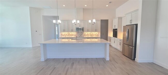 Building Photo - 6474 Highfield Vlg Dr