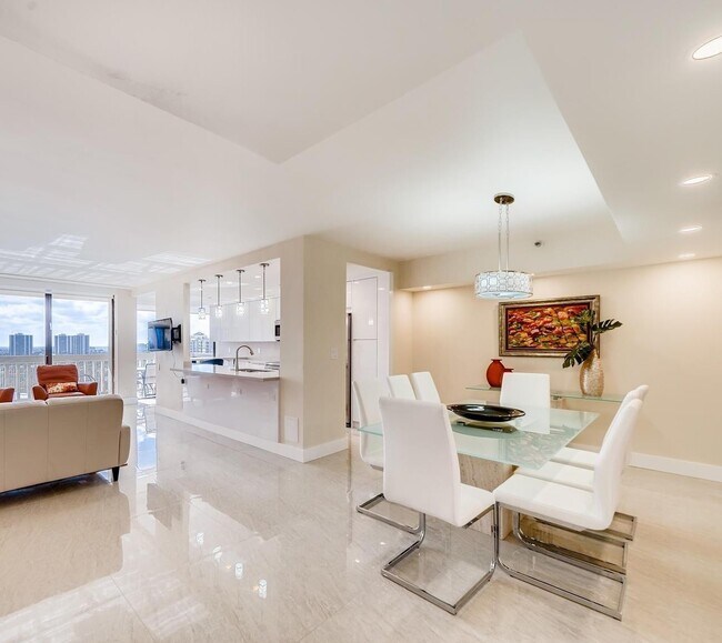Foto del edificio - 19707 Turnberry Way