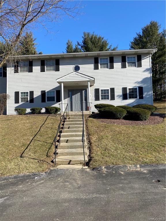5 Yew Ct Unit B, Fishkill, NY 12524 Condo for Rent in Fishkill, NY
