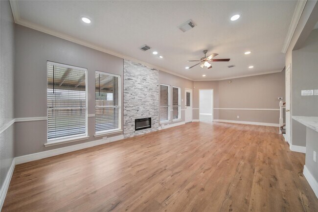 Building Photo - 4422 Westray Dr