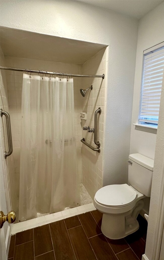 Building Photo - 16218 Cavendish Dr