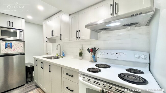 Building Photo - 979 Copperfield Dr