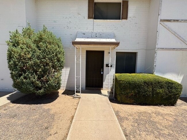 Foto del edificio - Maryvale 2br townhome