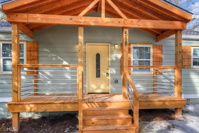 Building Photo - Room in House on Pelton Pl NW