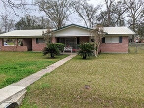 Building Photo - 101 St Augustine Dr