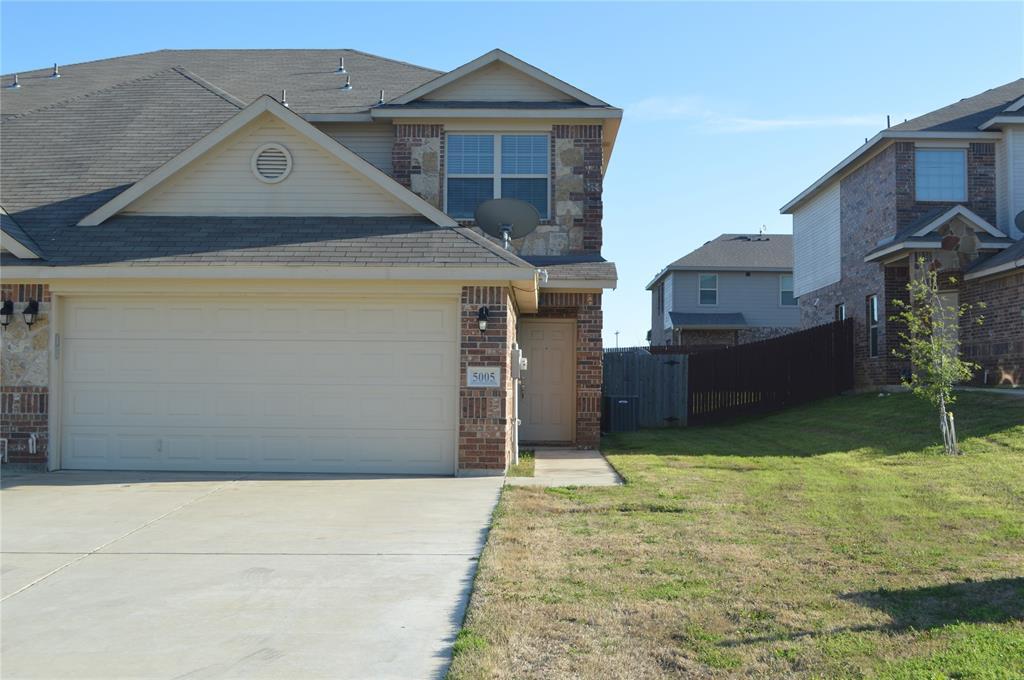 Primary Photo - 5005 Sanger Cir Dr