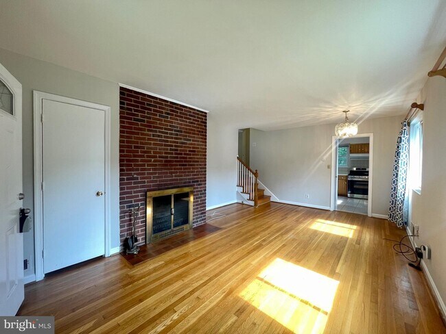 Building Photo - 5650 4th St N