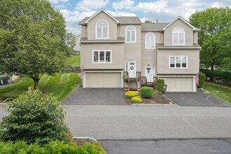 Building Photo - 4 Cliffside Ct