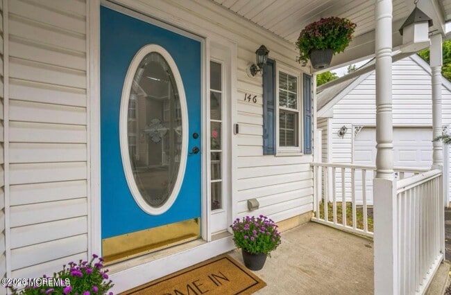 Building Photo - 146 Hamlet Ct