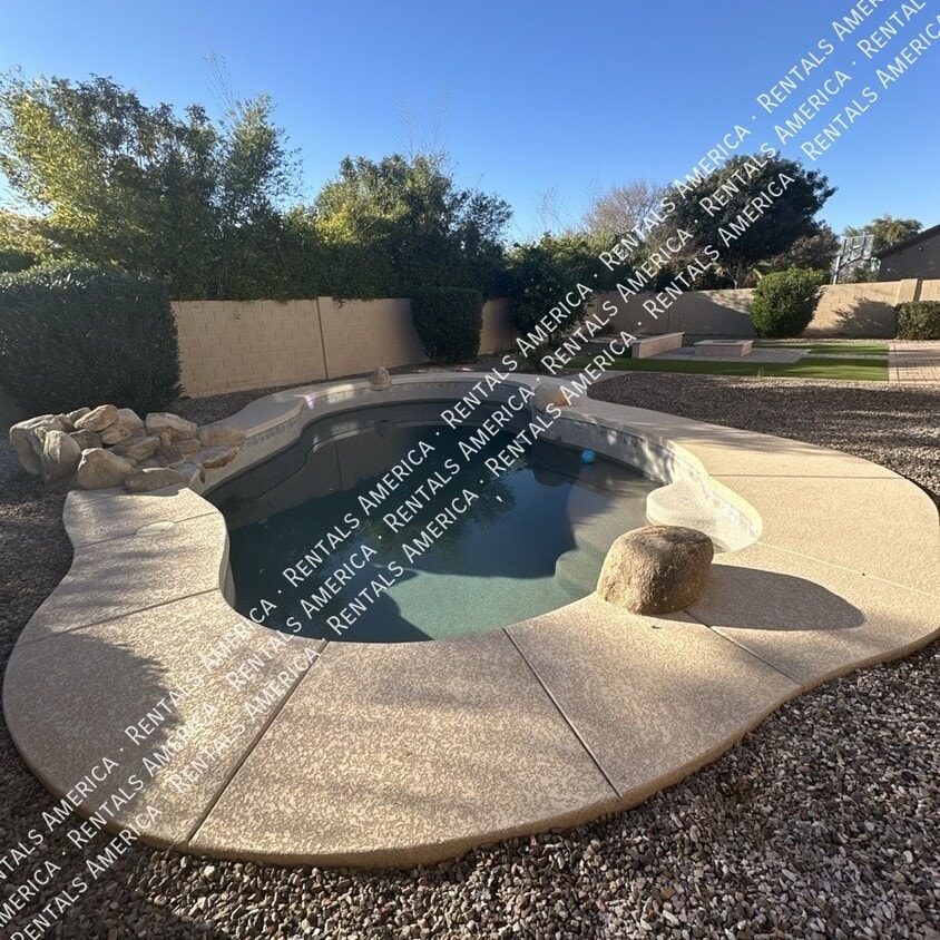 Building Photo - 4676 S Posse Trail